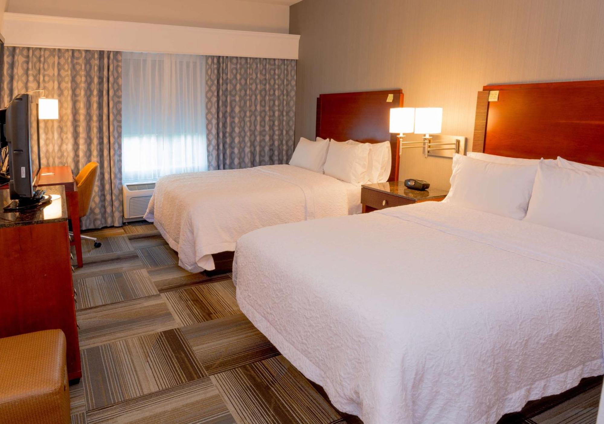 Hampton Inn & Suites Riverside/Corona East Zewnętrze zdjęcie