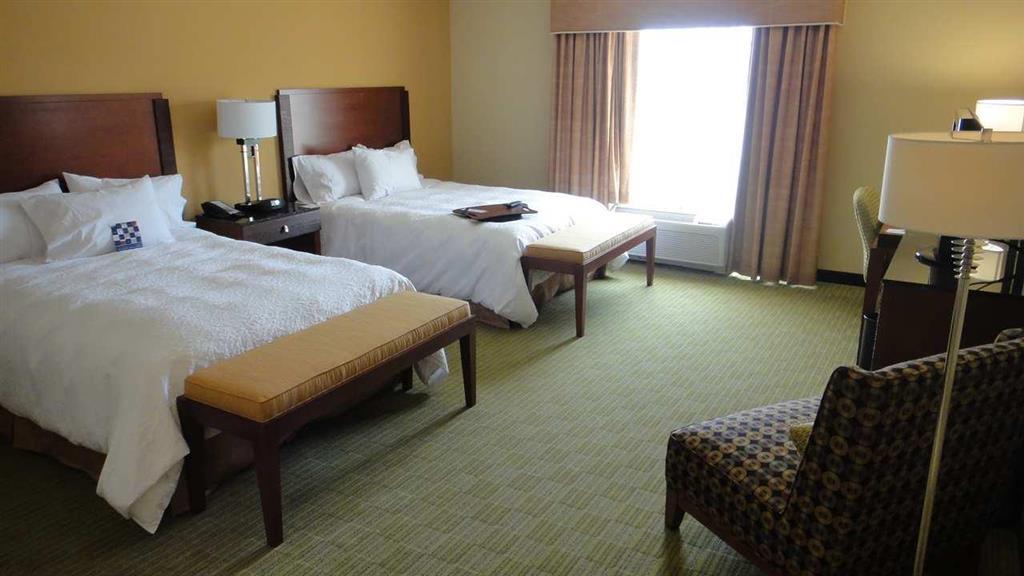 Hampton Inn & Suites Riverside/Corona East Pokój zdjęcie