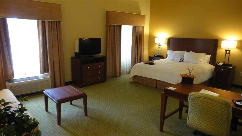 Hampton Inn & Suites Riverside/Corona East Pokój zdjęcie